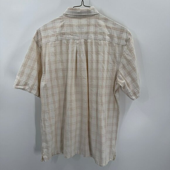 Izod Short Sleeve Button Down 3 Shirt Bundle Plaid & Check Patterns - Picture 2 of 7